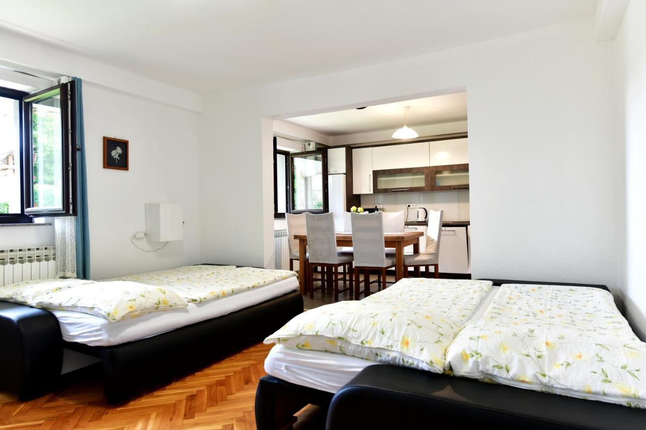 House Marinic Hotel Grabovac  Exterior foto